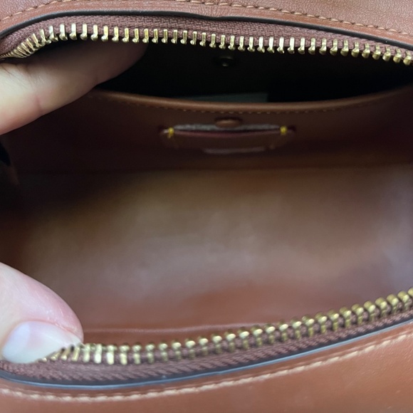 Coach Borough Bowling Bag in 1941 Saddle - Picture 11 of 16